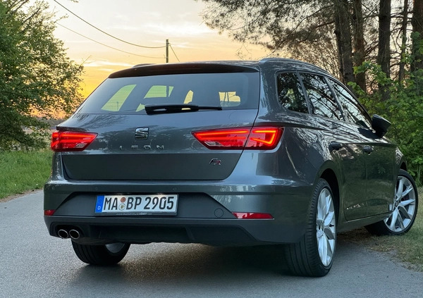 Seat Leon cena 64999 przebieg: 209999, rok produkcji 2018 z Sosnowiec małe 352